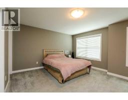 567 Moonlight Lane W - photo 19