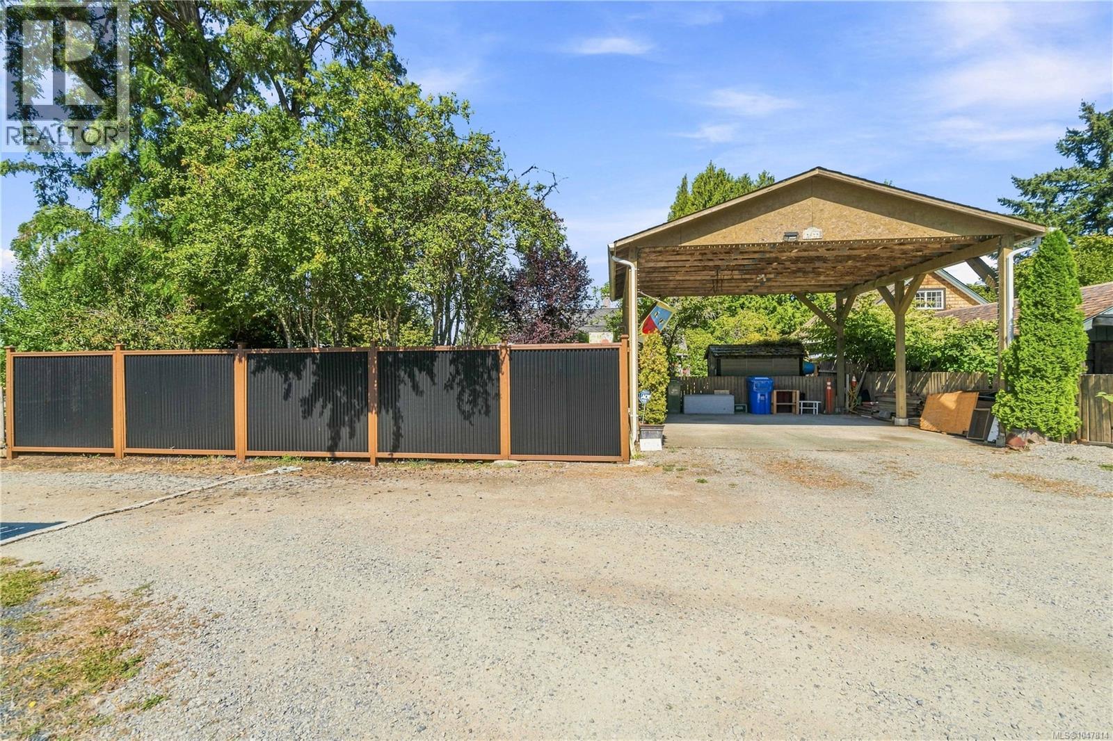 4244 Johnston Rd - Image 40