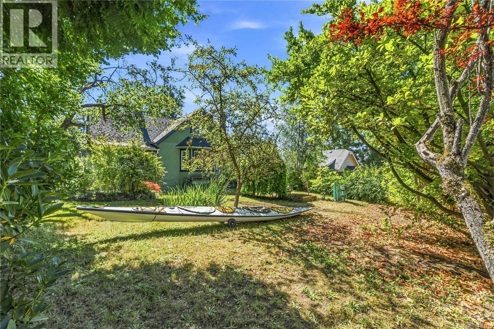 4244 Johnston Rd - 43