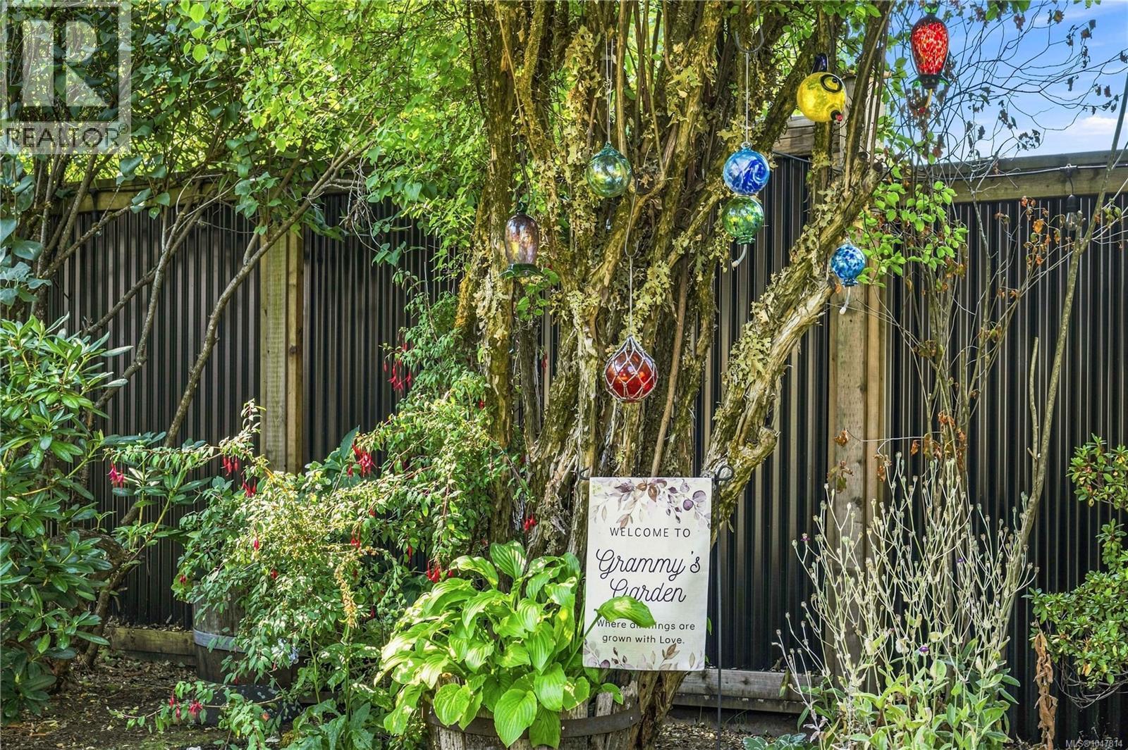 4244 Johnston Rd - 52