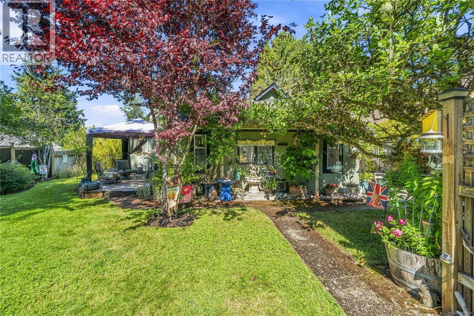 4244 Johnston Rd - 55