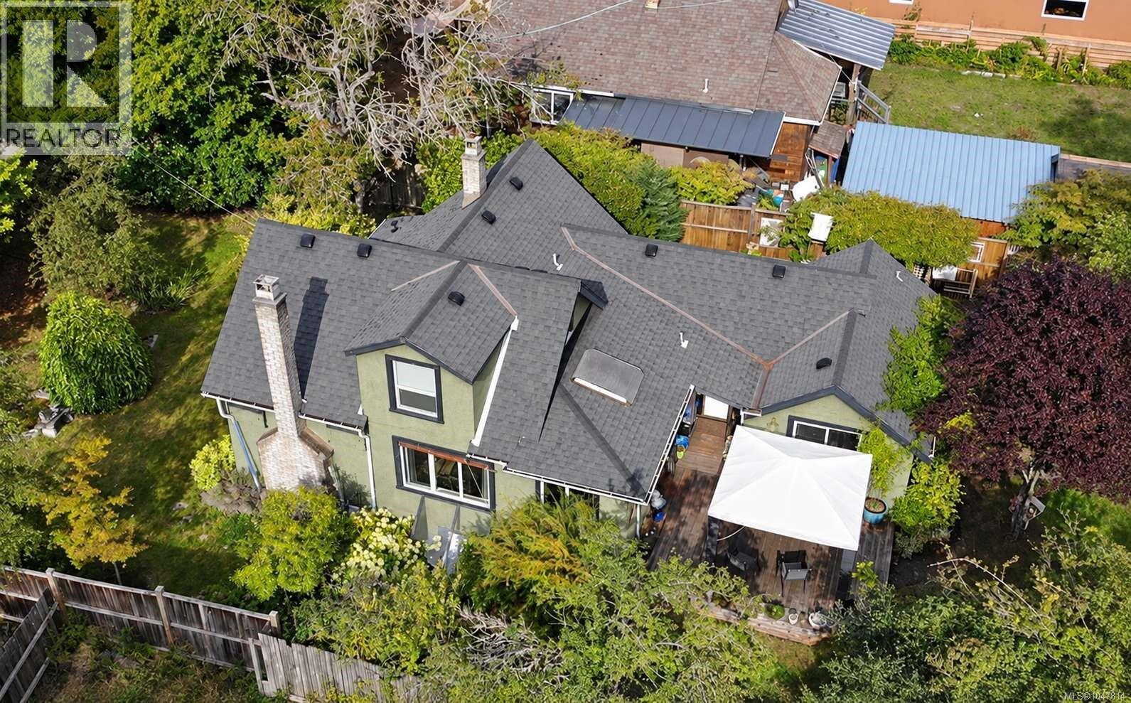 4244 Johnston Rd - 66