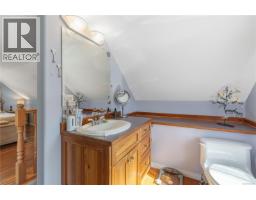 4244 Johnston Rd, Port Alberni, BC V9Y5M9 Photo 38