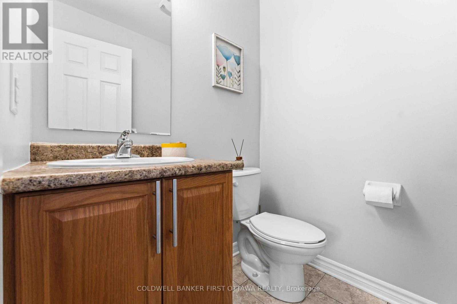 150 STRATHCARRON CRESCENT photo 14