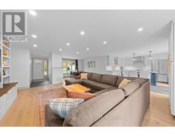 1844 Greenacre Crescent, Ottawa, ON K1J6S8 Photo 7