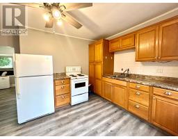 412 Third Street W, Fort Frances, ON P9A3A9 Photo 6