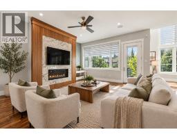 Pantry - 3821 13a Street Sw, Calgary, AB T2T5Y2 Photo 6