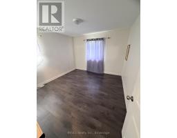 Living room - 5974 Scott Street E, Niagara Falls, ON L2E3B4 Photo 6