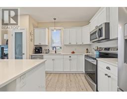 92 Dereham Drive, Tillsonburg, ON N4G0H1 Photo 10