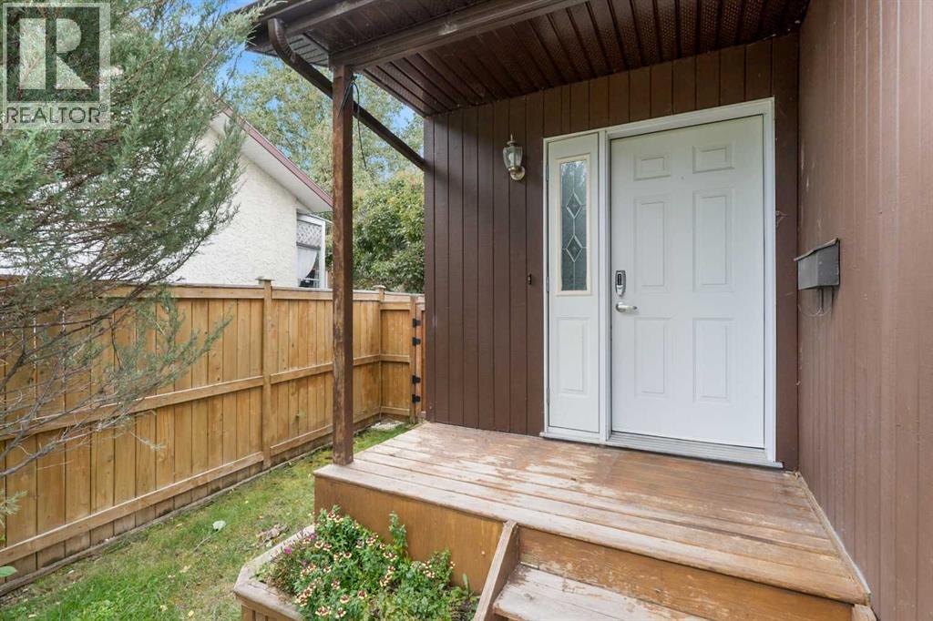 Listing photo – 20 Garden Court, Sylvan Lake