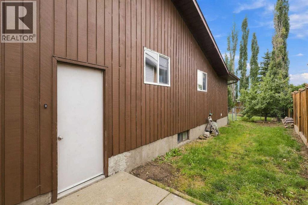 Listing photo – 20 Garden Court, Sylvan Lake