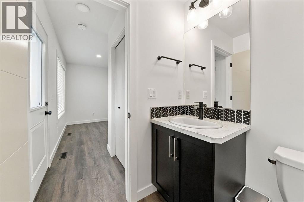 108 Memorial Parkway - 14