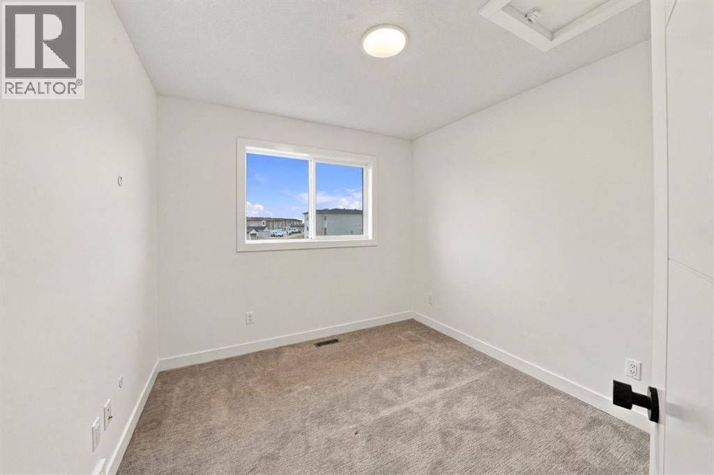 108 Memorial Parkway - 24