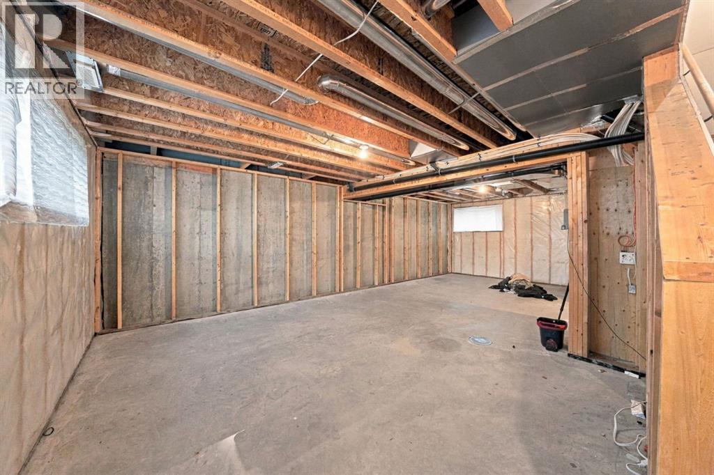 108 Memorial Parkway - 27
