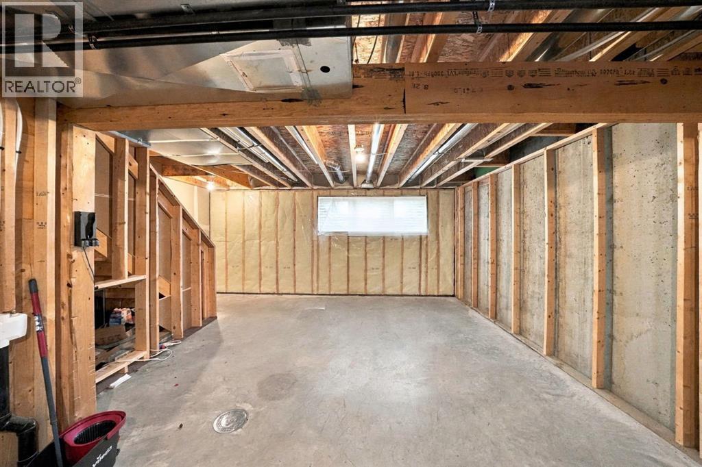 108 Memorial Parkway - 28