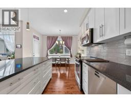 4pc Bathroom - 479 Nolan Hill Drive Nw, Calgary, AB T3R0S9 Photo 10