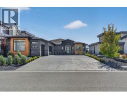 Primary Bedroom - 1547 Cabernet Way, West Kelowna, BC V4T0E1 Photo 9