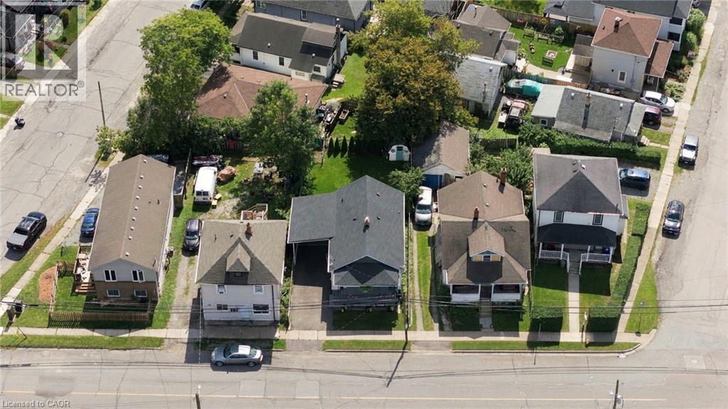 158 NIAGARA FALLS Road - Image 32