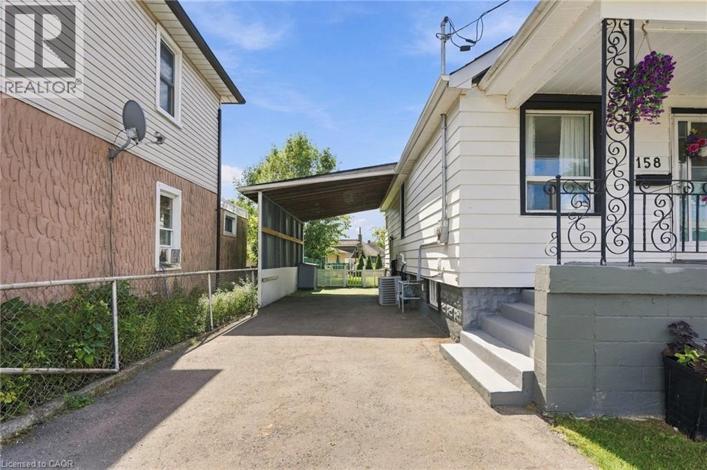 158 NIAGARA FALLS Road - Image 4