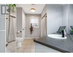 Bathroom - 48 Barnhart Drive, South Stormont, ON K0C1P0 Photo 11
