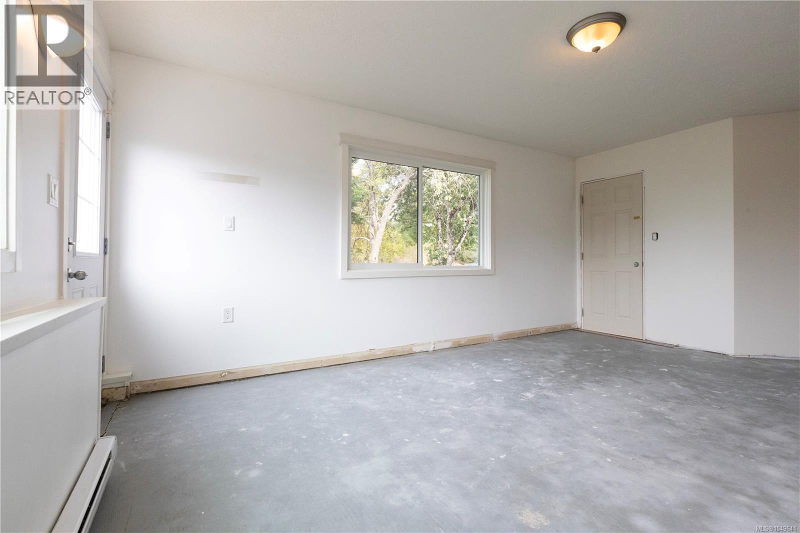 923 Walfred Rd - Image 41