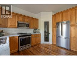 2pc Bathroom - 224 Williams Drive, Fort Mcmurray, AB T9K5H2 Photo 14