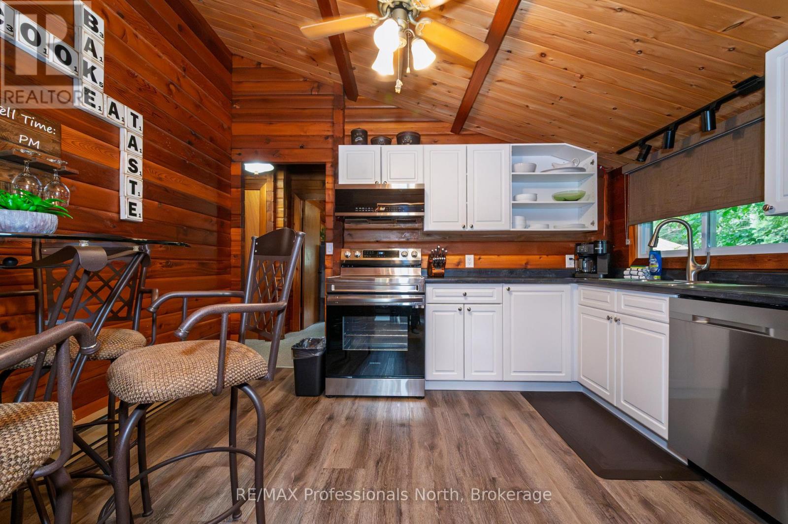 1050 OXTONGUE LAKE ROAD, Algonquin Highlands (McClintock) — photo 24