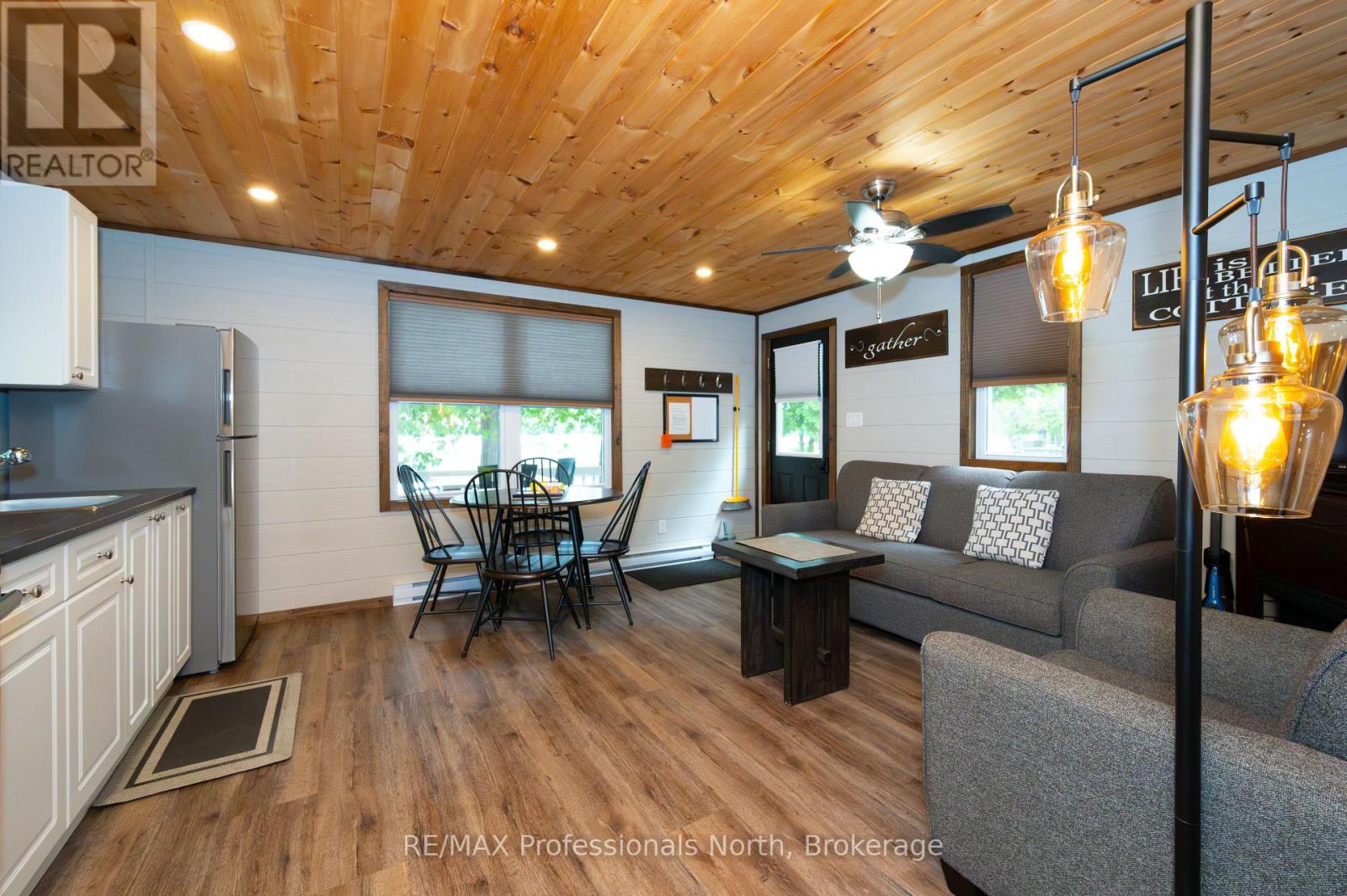 1050 OXTONGUE LAKE ROAD, Algonquin Highlands (McClintock) — photo 35
