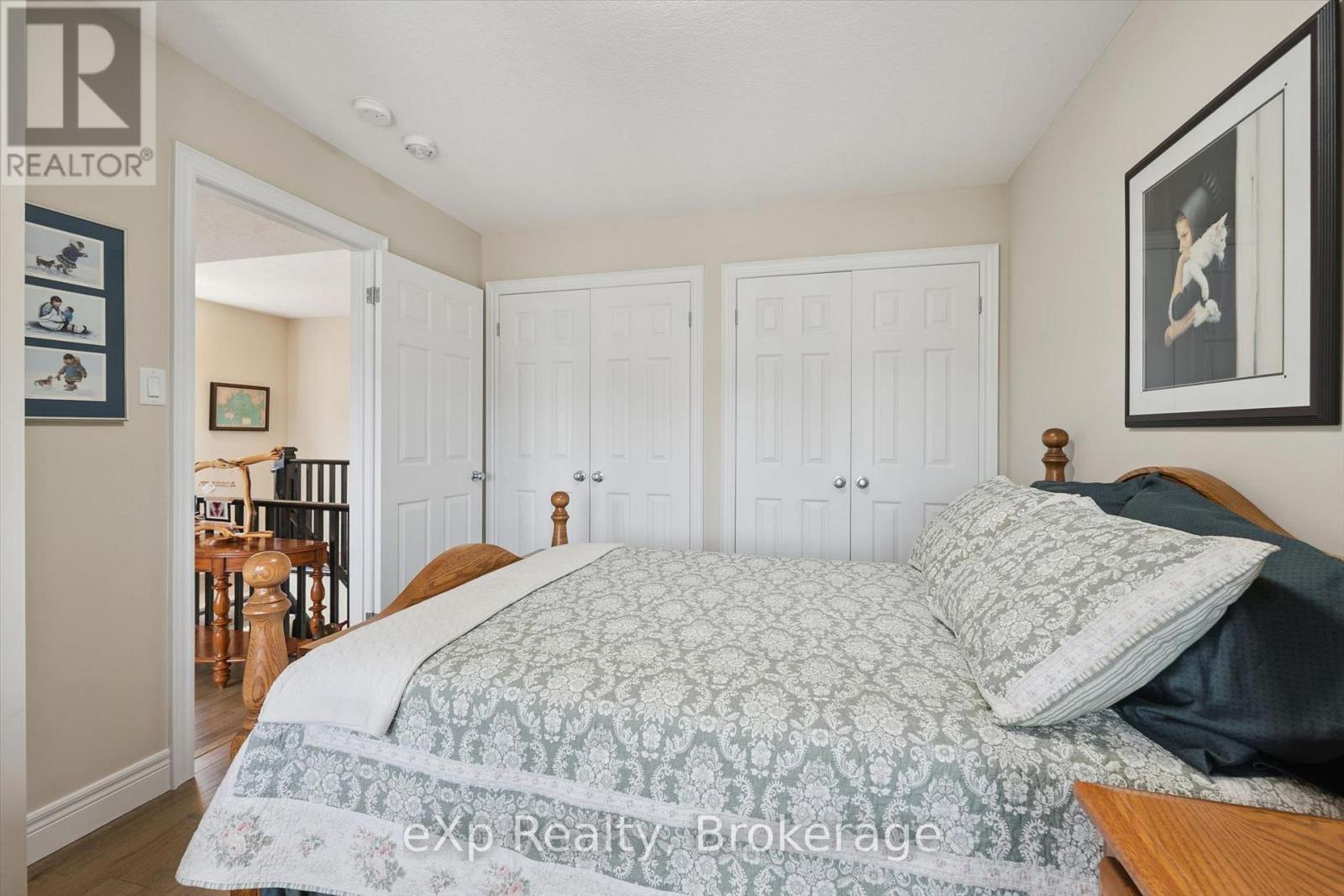 82 DRONE CRESCENT - Image 30