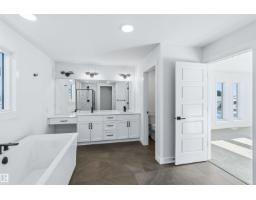 2211 4 Av Sw, Edmonton, AB T6X3L4 Photo 29