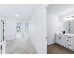 2211 4 Av Sw, Edmonton, AB T6X3L4 Photo 18