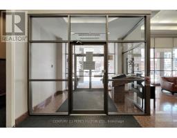 703 - 736 Bay Street, Toronto, ON M5G2M4 Photo 10