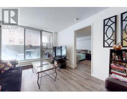 703 - 736 Bay Street, Toronto, ON M5G2M4 Photo 15