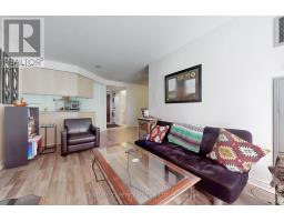 703 - 736 Bay Street, Toronto, ON M5G2M4 Photo 16