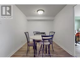 703 - 736 Bay Street, Toronto, ON M5G2M4 Photo 18
