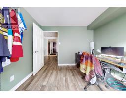 703 - 736 Bay Street, Toronto, ON M5G2M4 Photo 31
