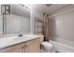 703 - 736 Bay Street, Toronto, ON M5G2M4 Photo 32