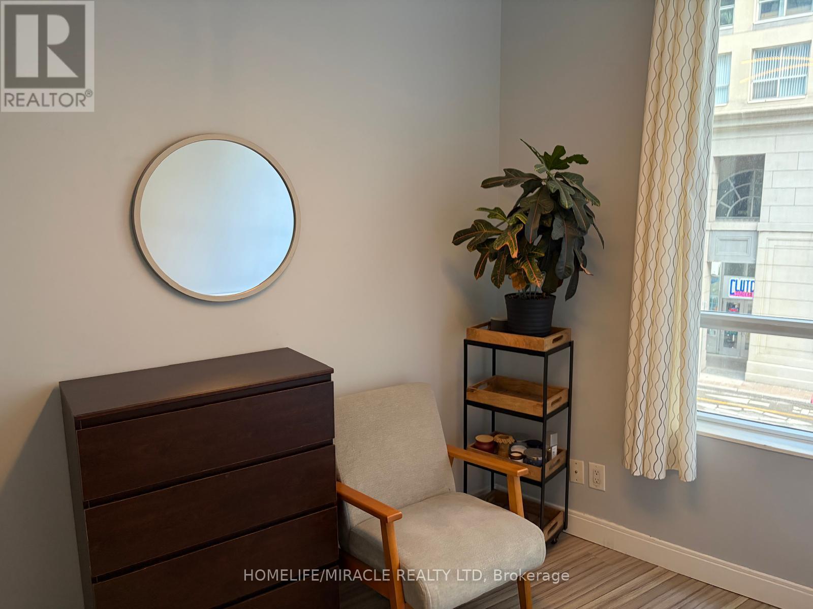 #202W 1 SCOTT STREET - Image 32