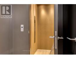 5 Relmar Road, Toronto, ON M5P2Y4 Photo 14