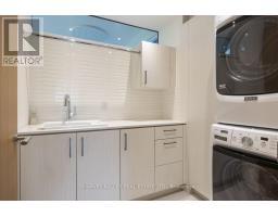 5 Relmar Road, Toronto, ON M5P2Y4 Photo 25