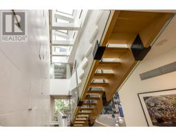 5 Relmar Road, Toronto, ON M5P2Y4 Photo 26