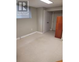 Bsmt 2 - 82 Brucewood Crescent, Toronto, ON M6A2G8 Photo 6