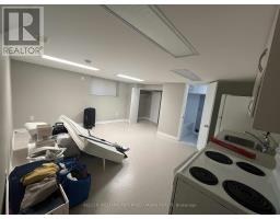 Bsmt 2 - 82 Brucewood Crescent, Toronto, ON M6A2G8 Photo 9
