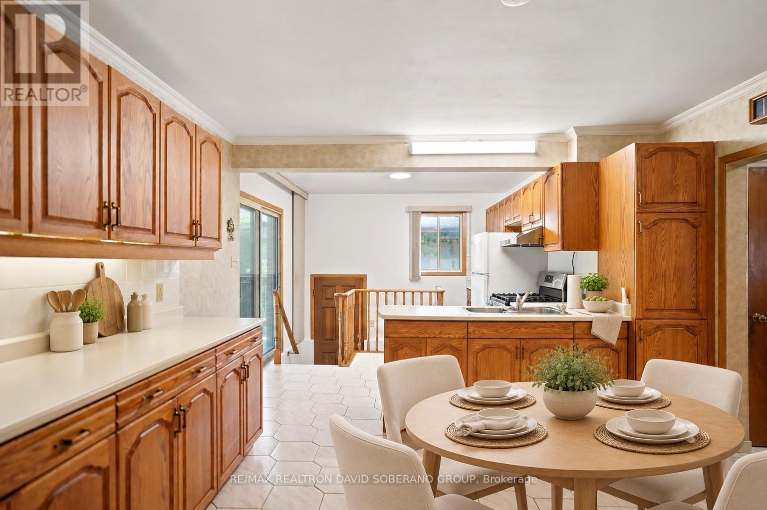 Photo of 44 KENNARD AVENUE