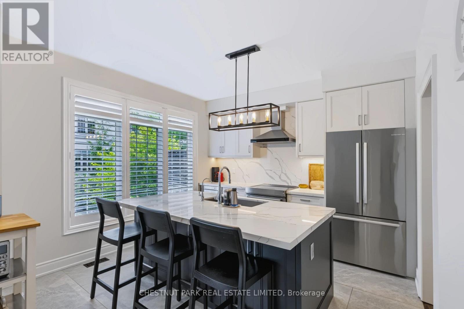Photo of 69 BLOORVIEW PLACE
