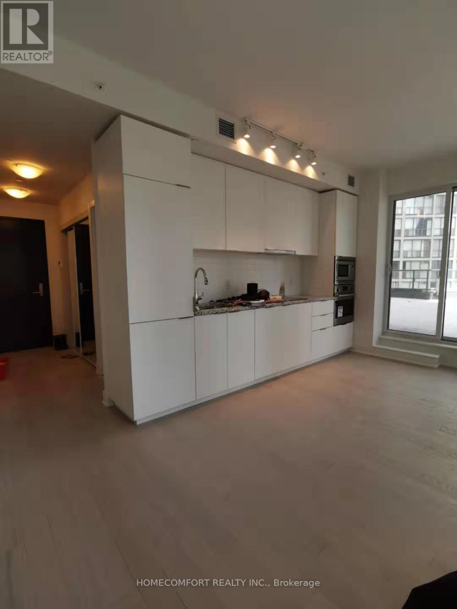 Photo of 955 Bay Street