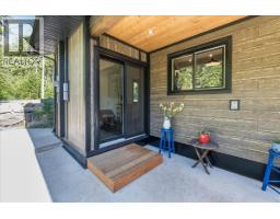809 Slocan Street, Slocan, BC V0G2C0 Photo 43
