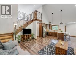 809 Slocan Street, Slocan, BC V0G2C0 Photo 13