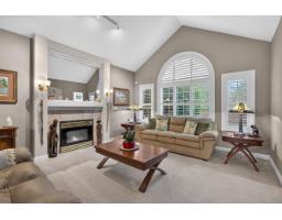 18055 98 Avenue, Surrey, BC V4N4V5 Photo 8