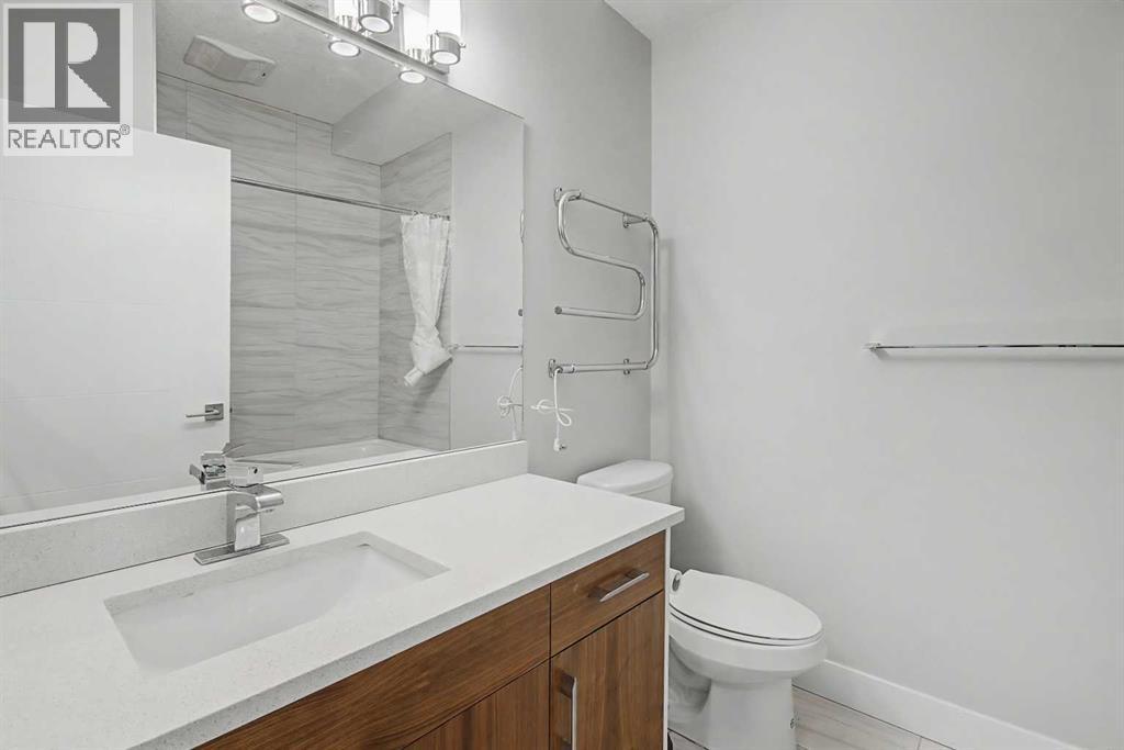 4640 15 Avenue NW - photo 32